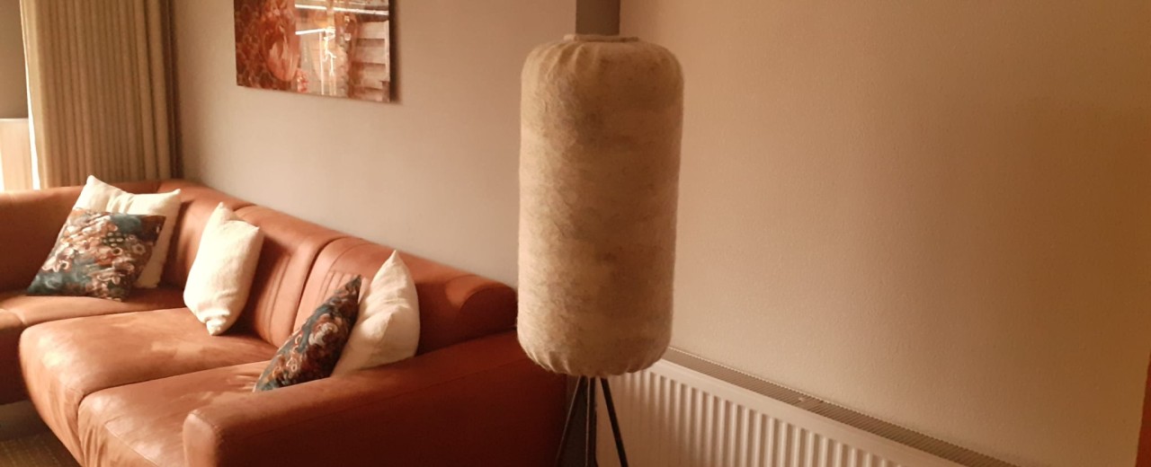 Lamp in opdracht geleverd en geplaatst